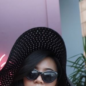 Meet your Posher, Ee ching